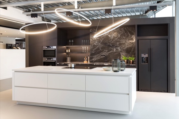 730B-DE BISSCHOP-KEUKENS&ELECTRO-EDU-07.jpg